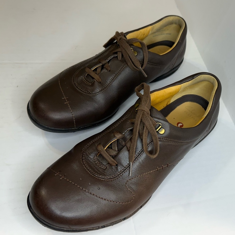 Clarks Sz 9W Women’s Artist Unstructured Brown Leather Lace Up Comfort Shoe